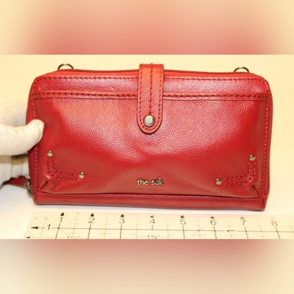 The Sak Red Leather Clutch Large Smartphone Wallet Zip Around Wristlet crossbody - Picture 14 of 15